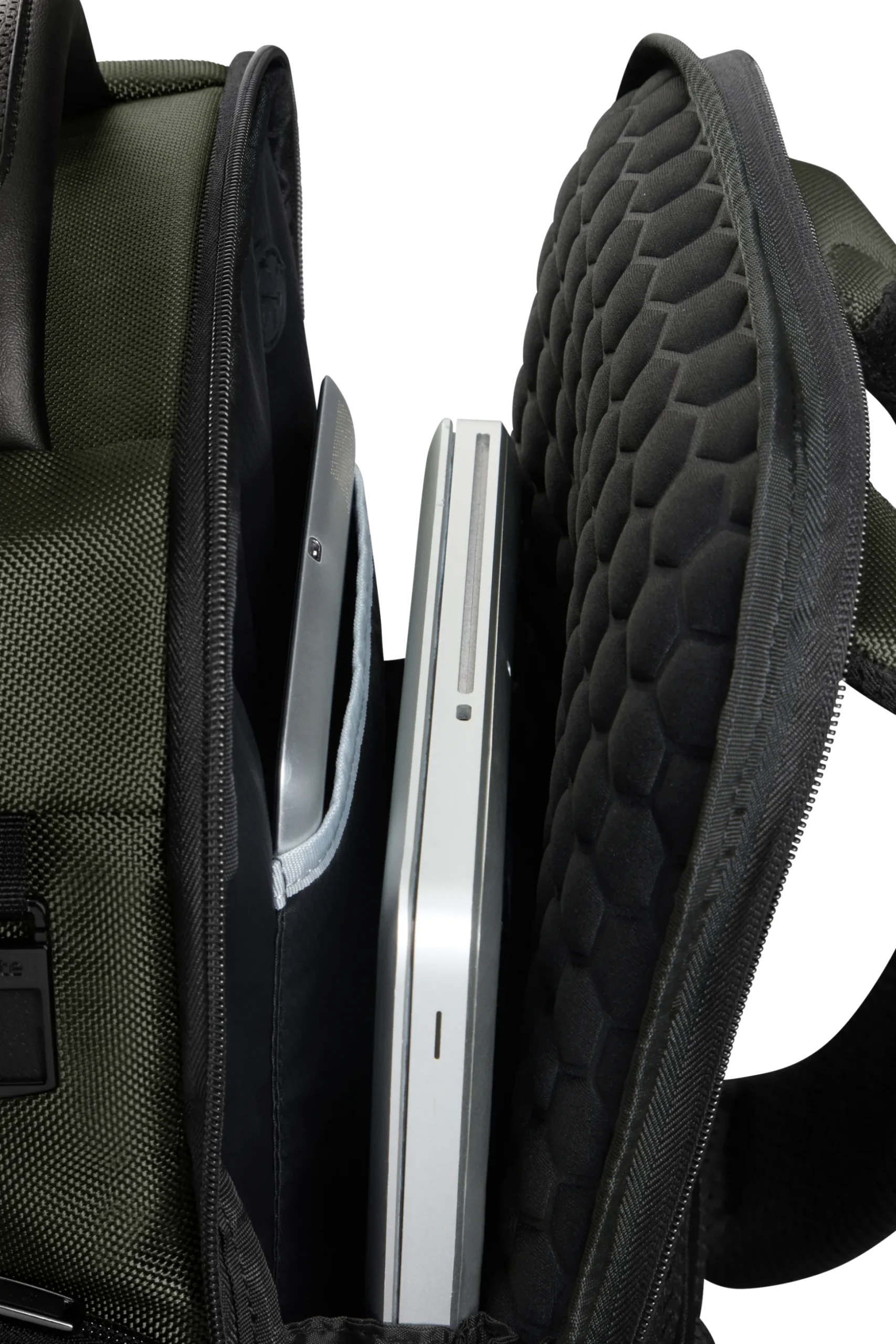 Pro-DLX 6 - Zaino 15.6"